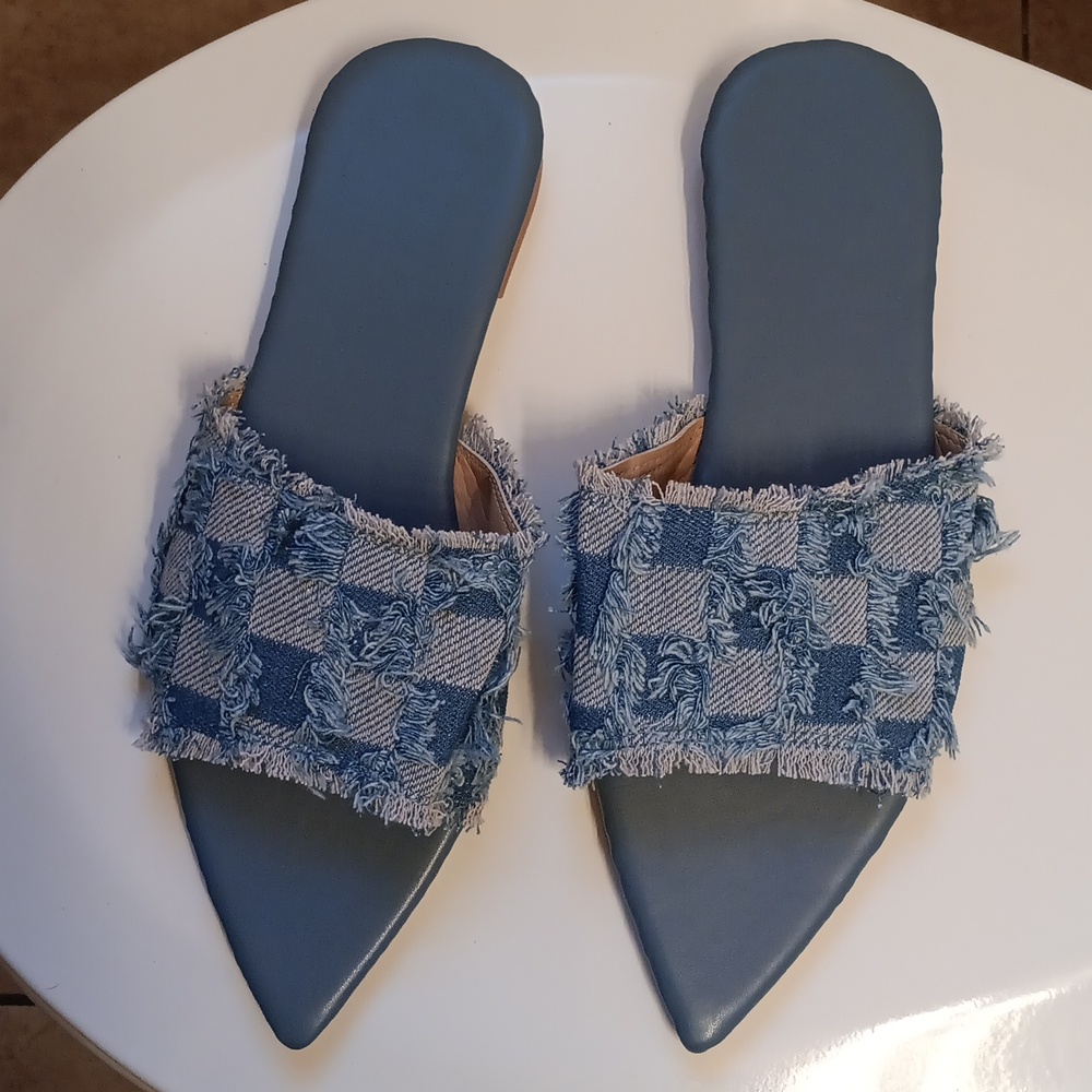 Cute denim shoes